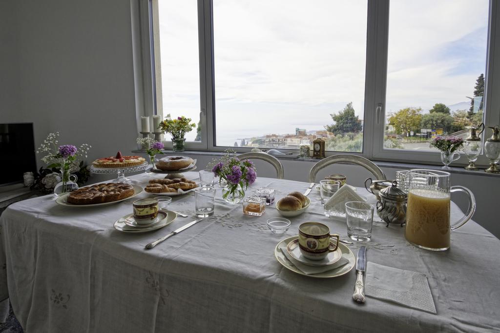 Villa Giannina B&B Таорміна Екстер'єр фото